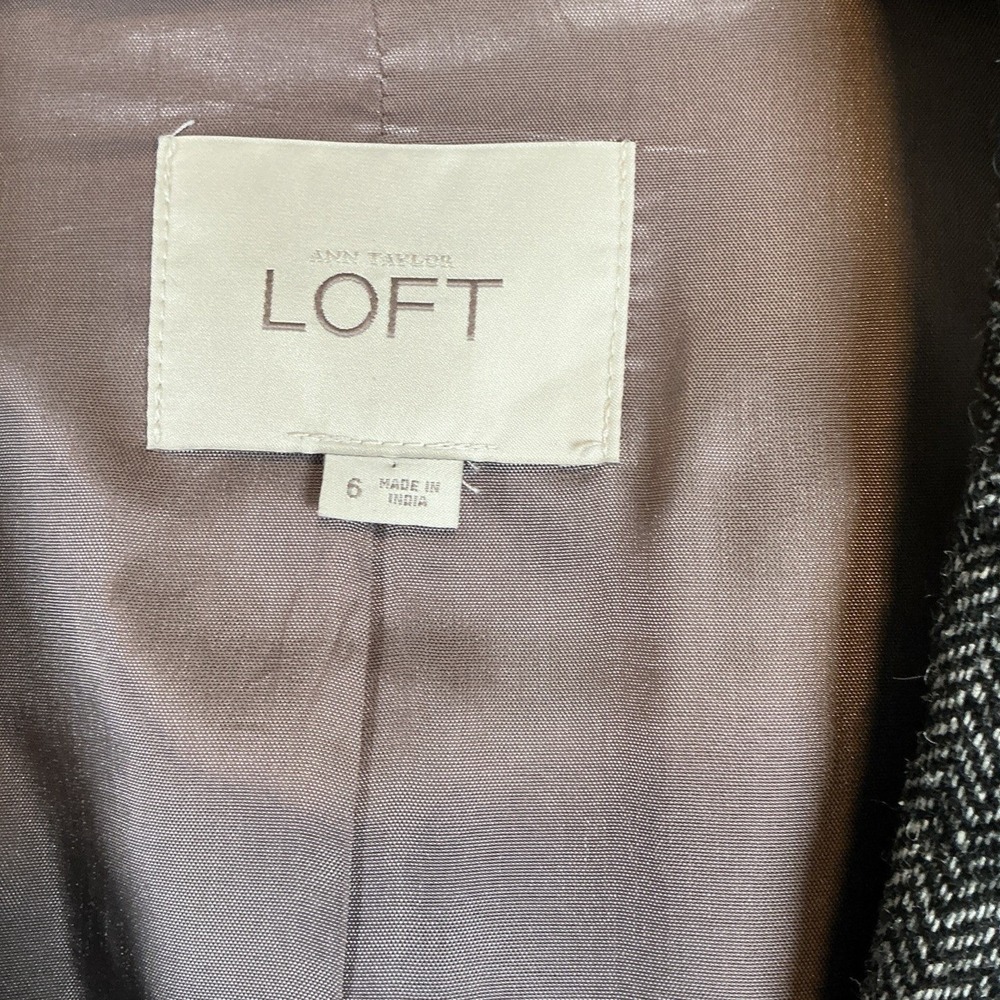 Ann Taylor LOFT Herringbone Wool‎ Blend Ruffle Hem Blazer Jacket Grey Womens 6 - Picture 3 of 9